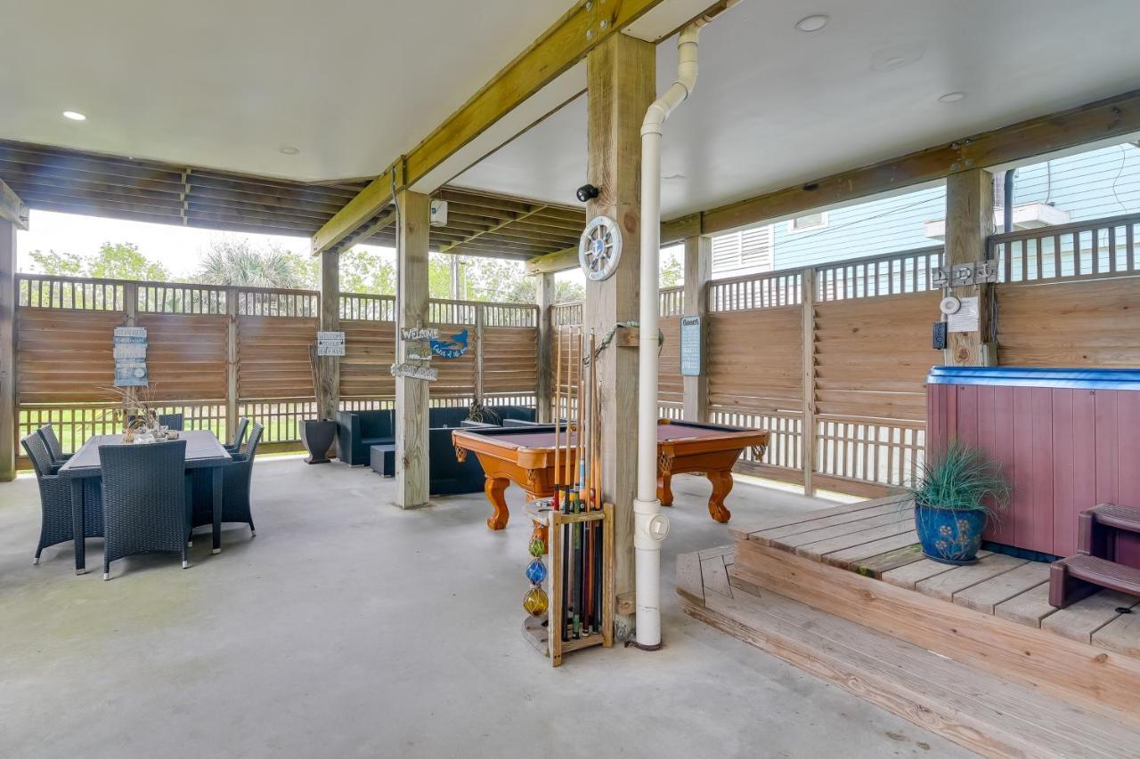 Galveston Escape With Entertainment Patio And Deck! Villa Kültér fotó
